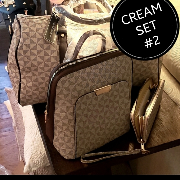 Duffle Bag Tote or Backpack Travel Set with Wallet - Picture 10 of 14